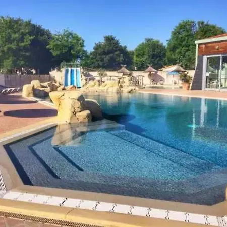 Кемпинг 5 Etoiles - Piscine - Eeaibc *